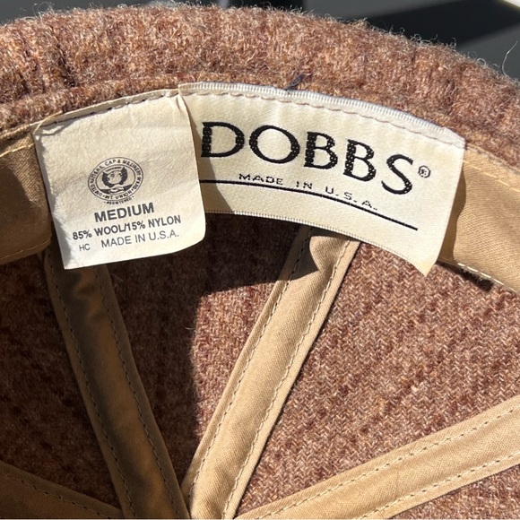 Dobbs Cap Tan Size Medium Great Condition - Picture 7 of 10